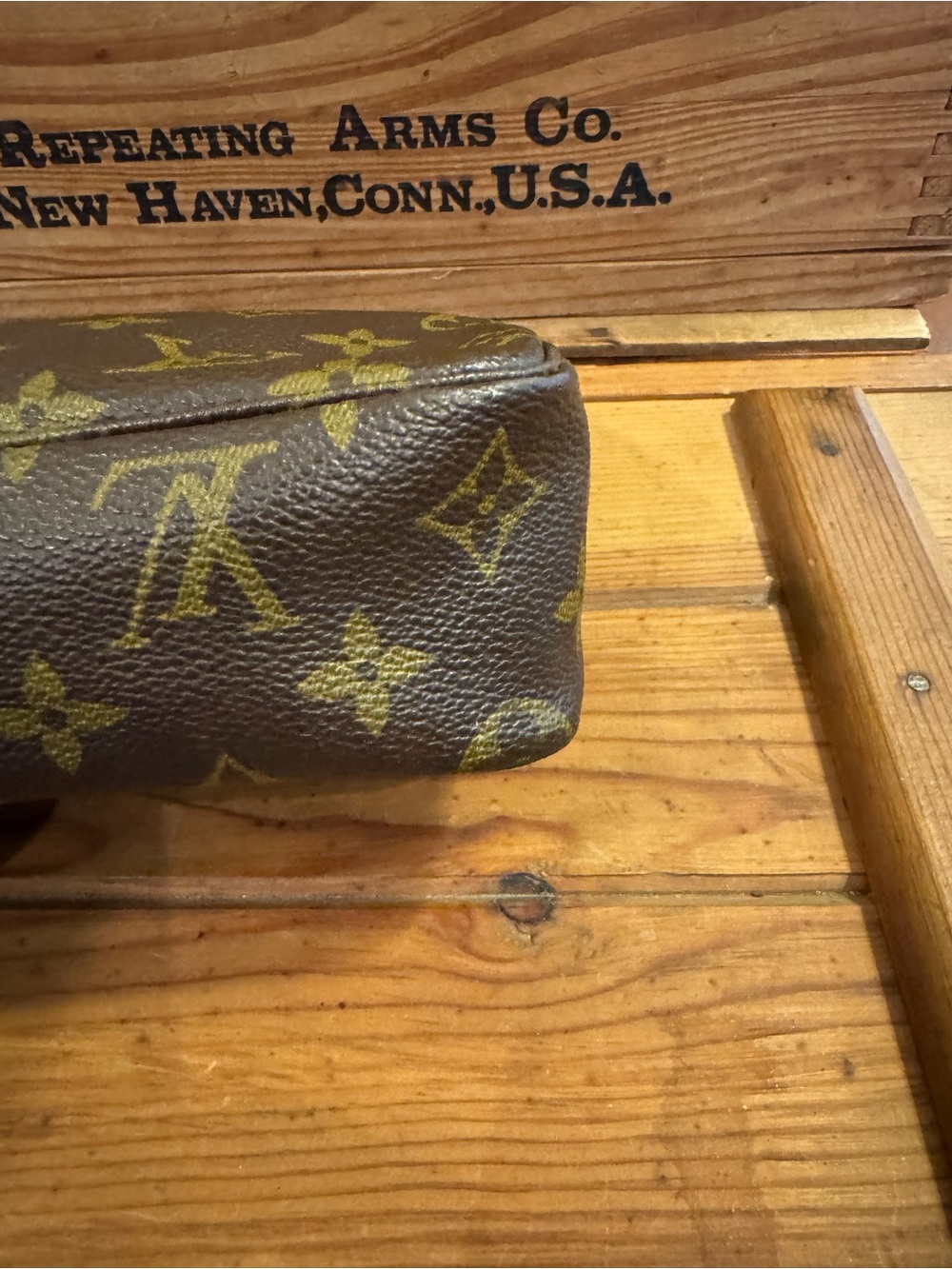 Louis Vuitton Trousse 18, RARE size, clutch, toiletry - Picture 8 of 13